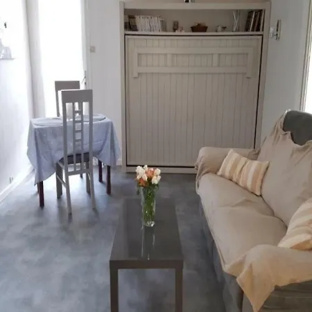 Independante Pour 4 Personnes. Apartmán *